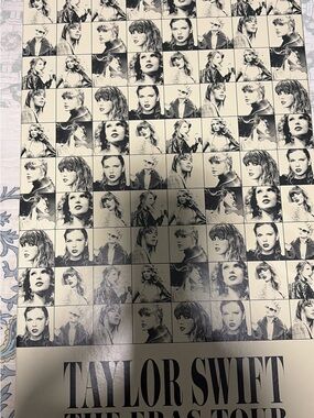 Taylor Swift Black & Cream Mosaic Box Set